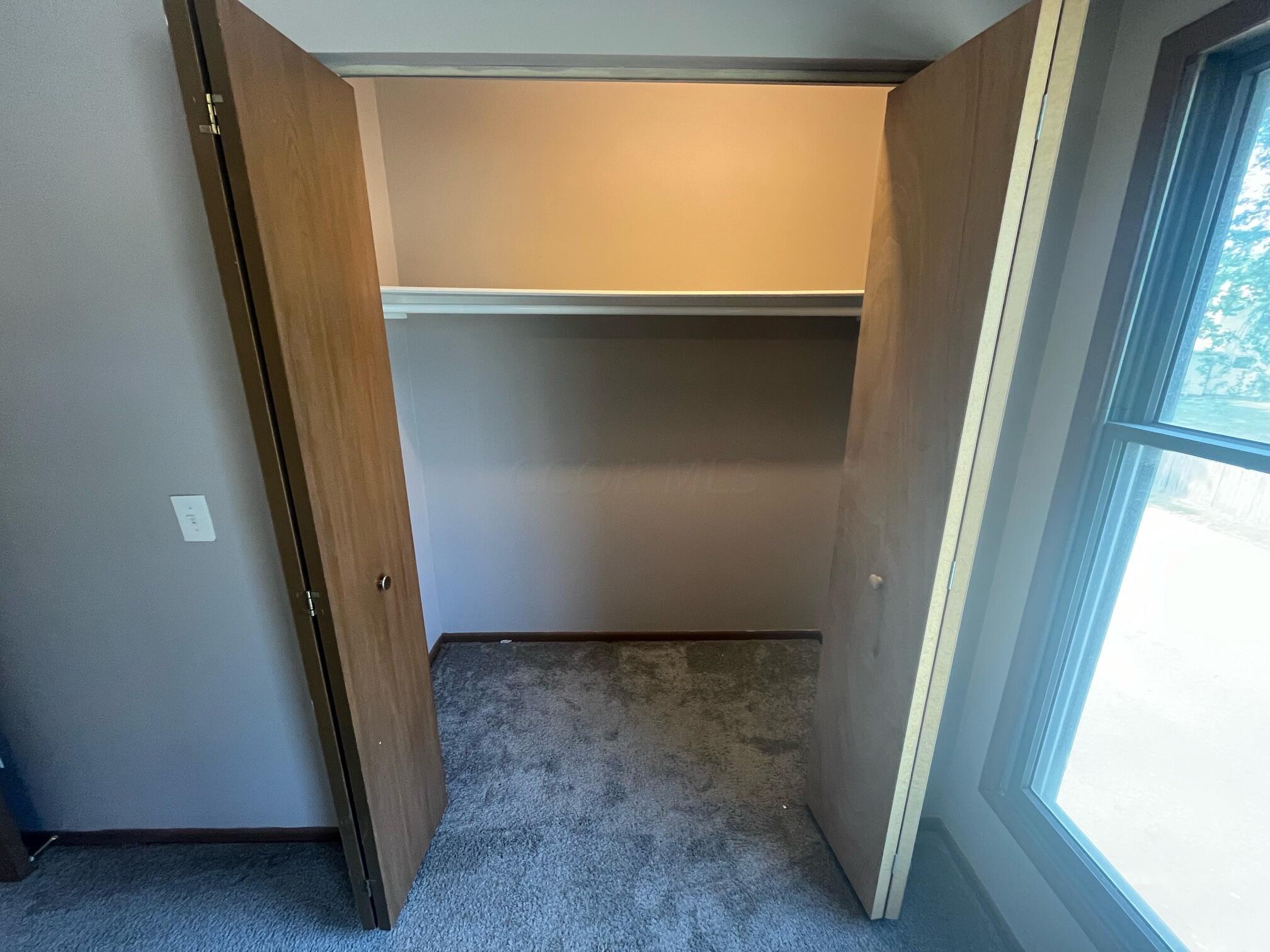 6905 Cooper Road Columbus, OH 43231 - Photo 6 of 12 image3
