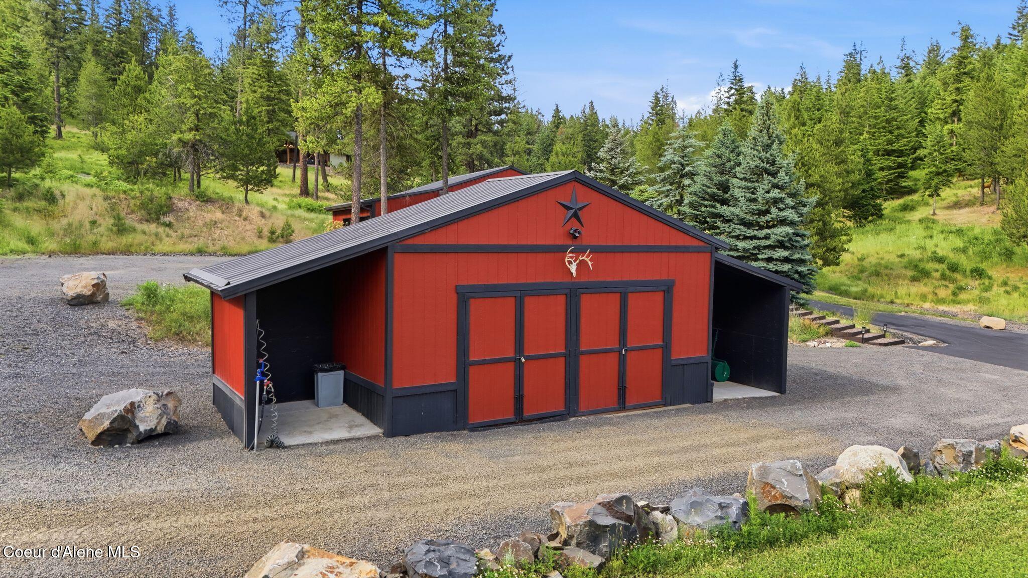 10439 West Cougar Gulch Road Coeur D'Alene, ID 83814 - Photo 20 of 128 The Fieldhouse at the Ranch