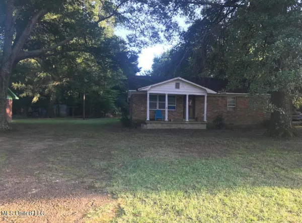 $1,300,000 | 1946 Stateline Road East, Southaven, MS 38671