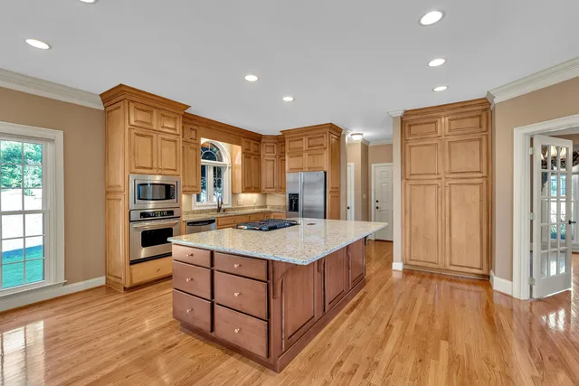 $895,000 | 310 Hidden Creek Circle, Spartanburg, SC 29306