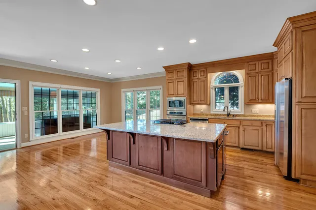 $895,000 | 310 Hidden Creek Circle, Spartanburg, SC 29306