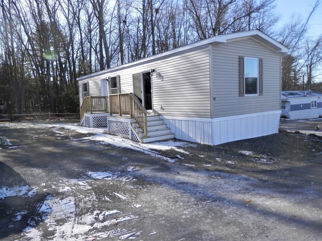 11 Groton School Road Ayer, MA 01432 - Photo 1 of 15 Gallery Image 1