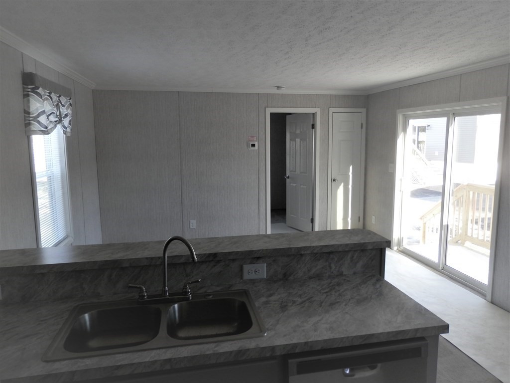 11 Groton School Road Ayer, MA 01432 - Photo 4 of 15 Gallery Image 4