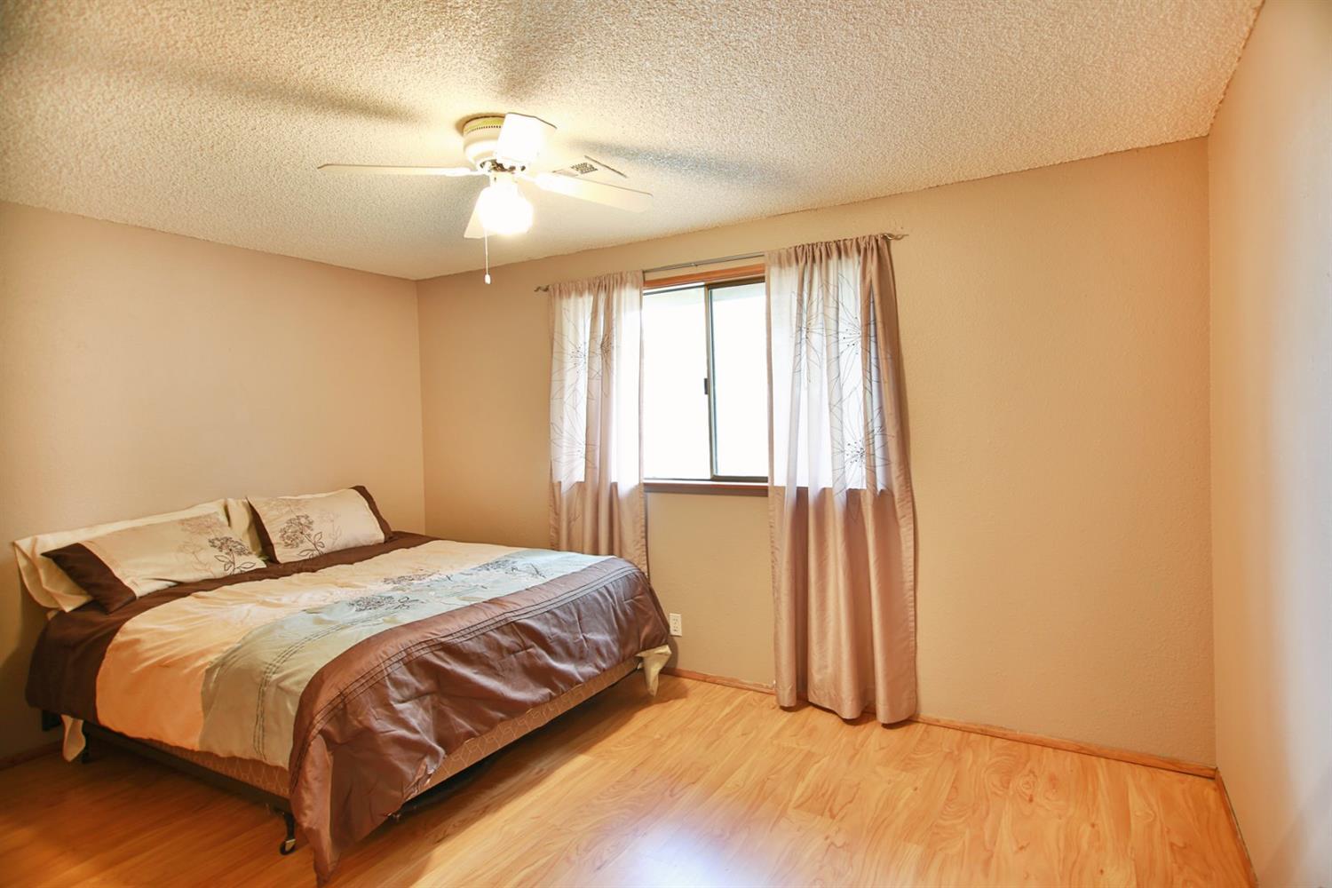 1485 Summit Loop Grants Pass, OR 97527 - Photo 13 of 30 Additional Photo