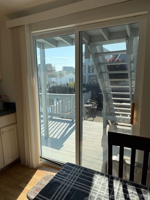 2144 Fairfield Beach Road Fairfield, CT 06824 - Photo 11 of 32