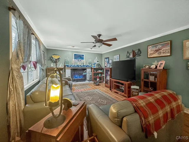 $575,000 | 10 Morgan Lane, New Hartford, NY 13413