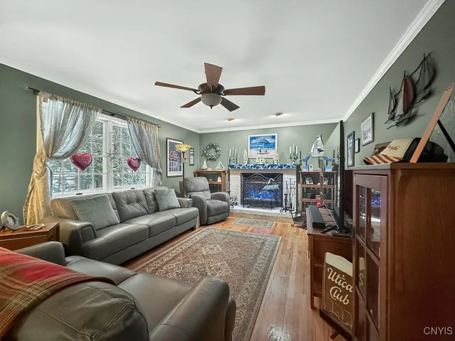 $575,000 | 10 Morgan Lane, New Hartford, NY 13413