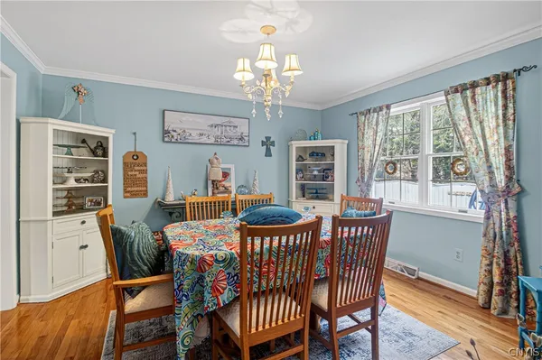 $559,900 | 10 Morgan Lane, New Hartford, NY 13413