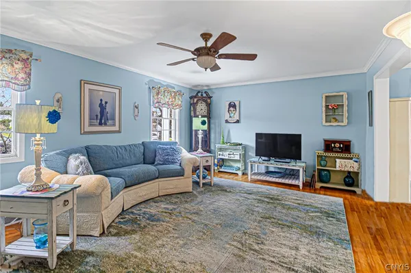 $559,900 | 10 Morgan Lane, New Hartford, NY 13413