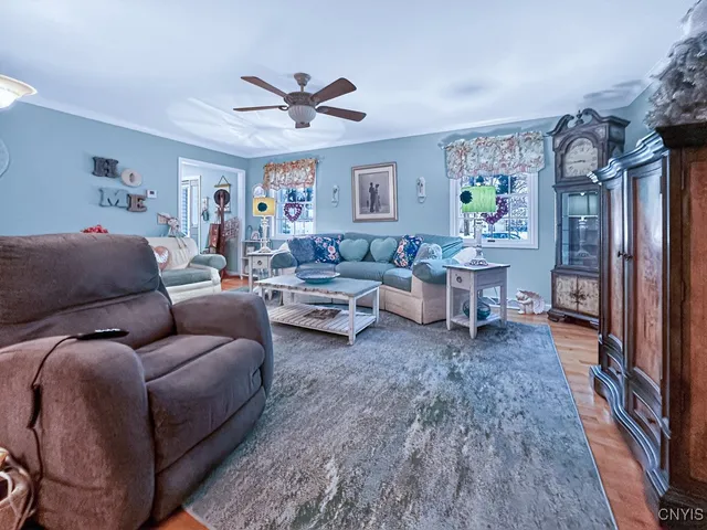 $575,000 | 10 Morgan Lane, New Hartford, NY 13413