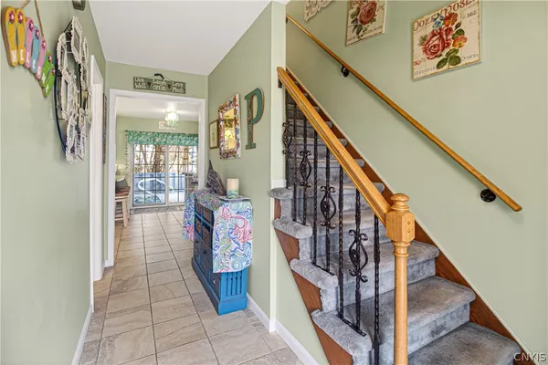 $559,900 | 10 Morgan Lane, New Hartford, NY 13413