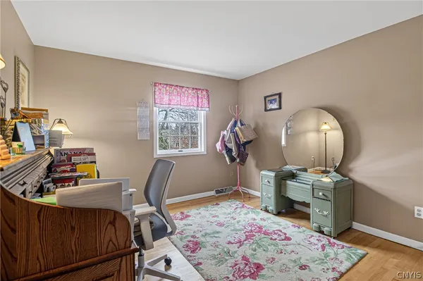 $559,900 | 10 Morgan Lane, New Hartford, NY 13413