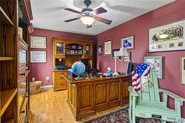 $559,900 | 10 Morgan Lane, New Hartford, NY 13413