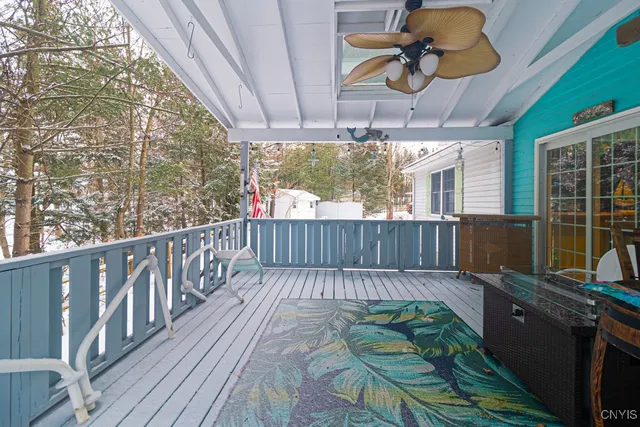 $575,000 | 10 Morgan Lane, New Hartford, NY 13413