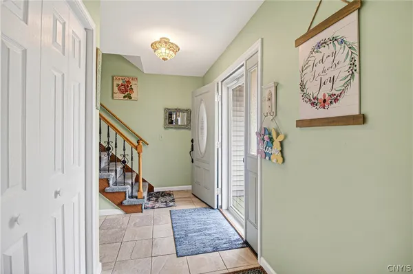 $559,900 | 10 Morgan Lane, New Hartford, NY 13413