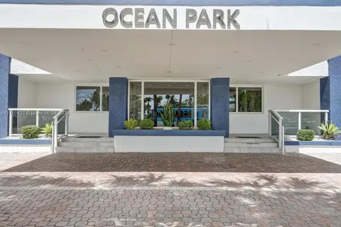 $675,000 | 6450 Collins Avenue, Unit 1204, Miami Beach, FL 33141