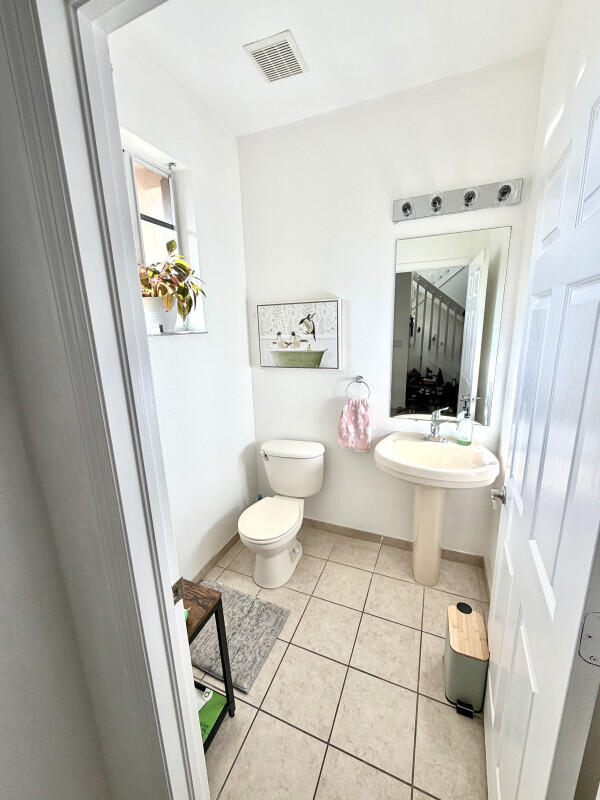 1205 Abaco Lane Riviera Beach, FL 33404 - Photo 11 of 24 11