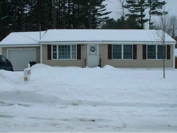 3 Santa Fe Road, Unit 3 Nashua, NH 03062 - Photo 1 of 1