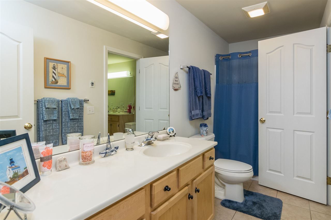 37 Claire Point Road Burlington, VT 05408 - Photo 15 of 28 Gallery Image 15