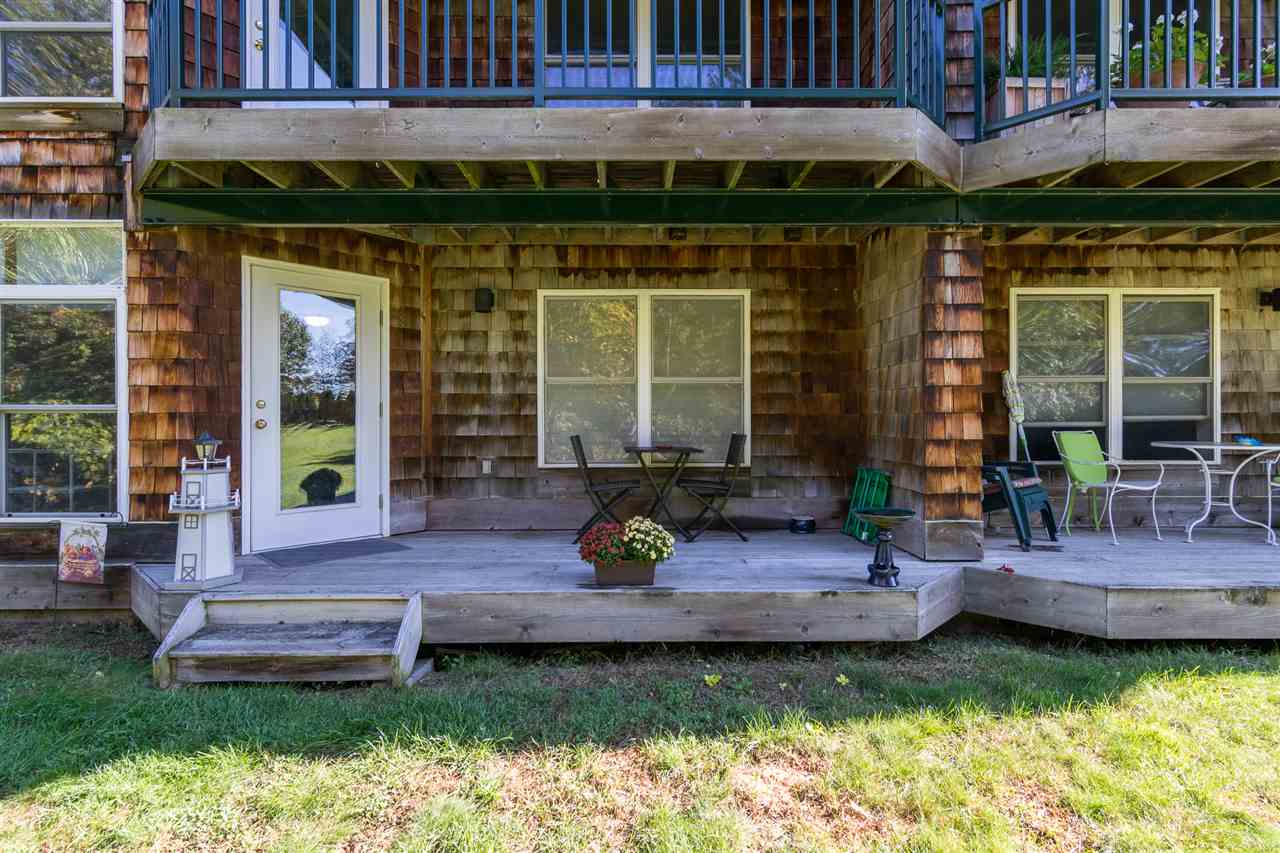 37 Claire Point Road Burlington, VT 05408 - Photo 19 of 28 Gallery Image 19