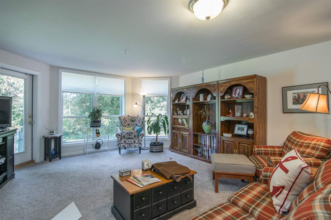 37 Claire Point Road Burlington, VT 05408 - Photo 3 of 28 Gallery Image 3