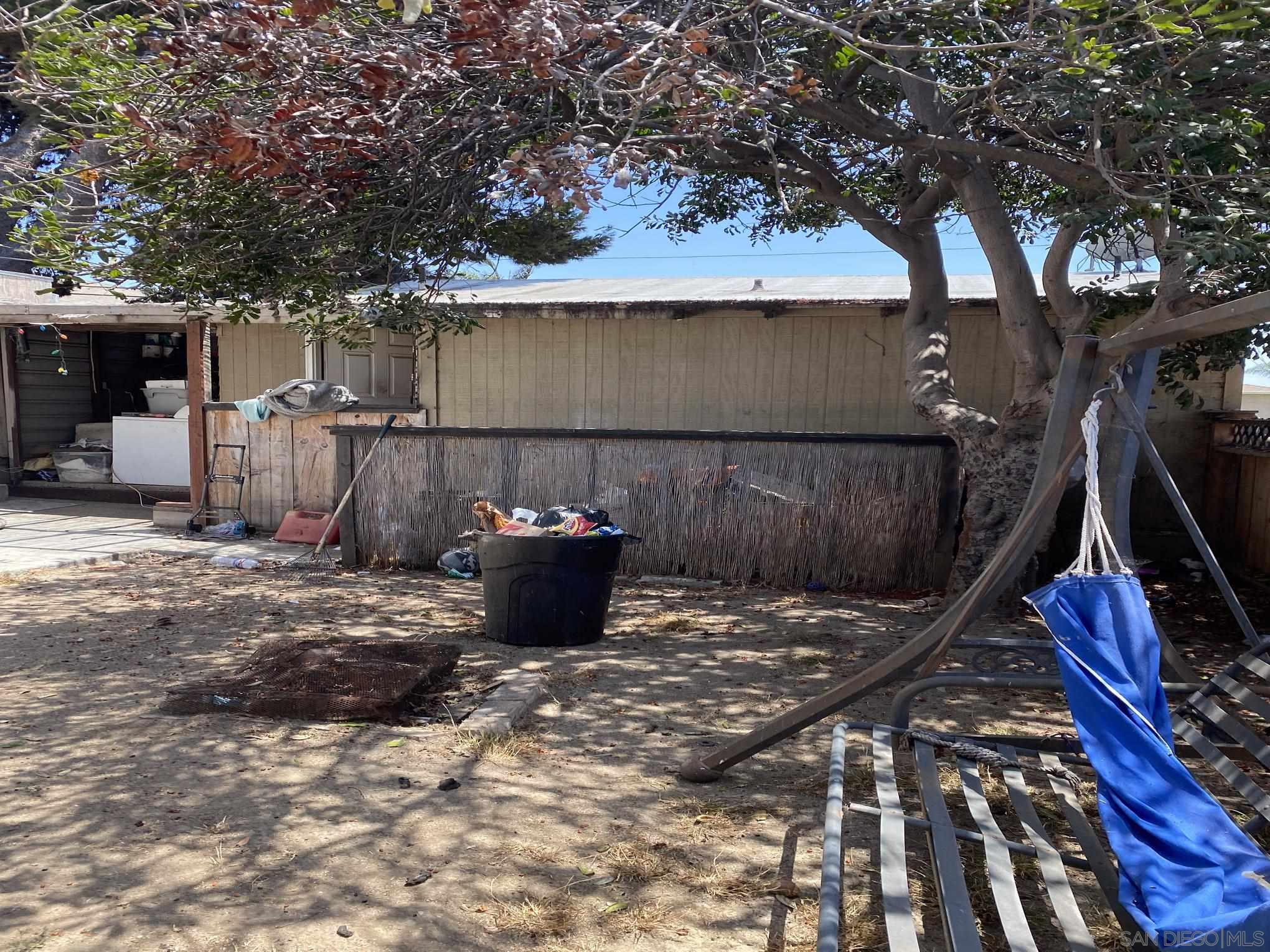 2743 Ridgeway Drive National City, CA 91950 - Photo 8 of 15 a view of outdoor space and yard