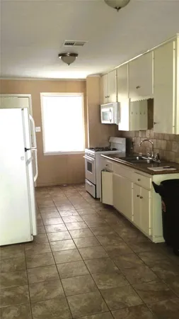 $285,000 | 3810 Cochran Street, Houston, TX 77009