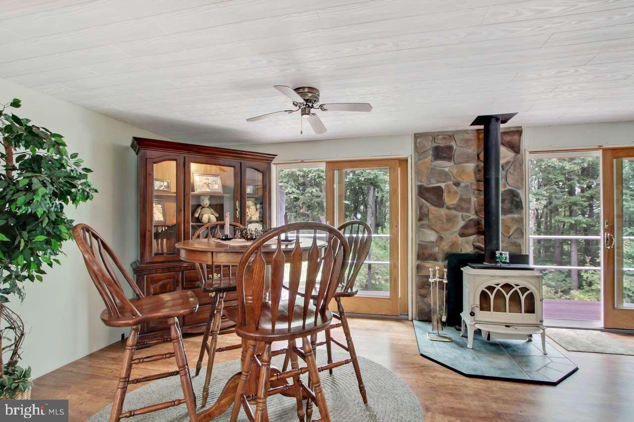 150 Treetop Lane Spring Grove, PA 17362 - Photo 21 of 24 Gallery Image 21