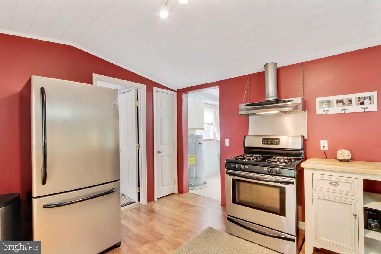 150 Treetop Lane Spring Grove, PA 17362 - Photo 22 of 24 Gallery Image 22