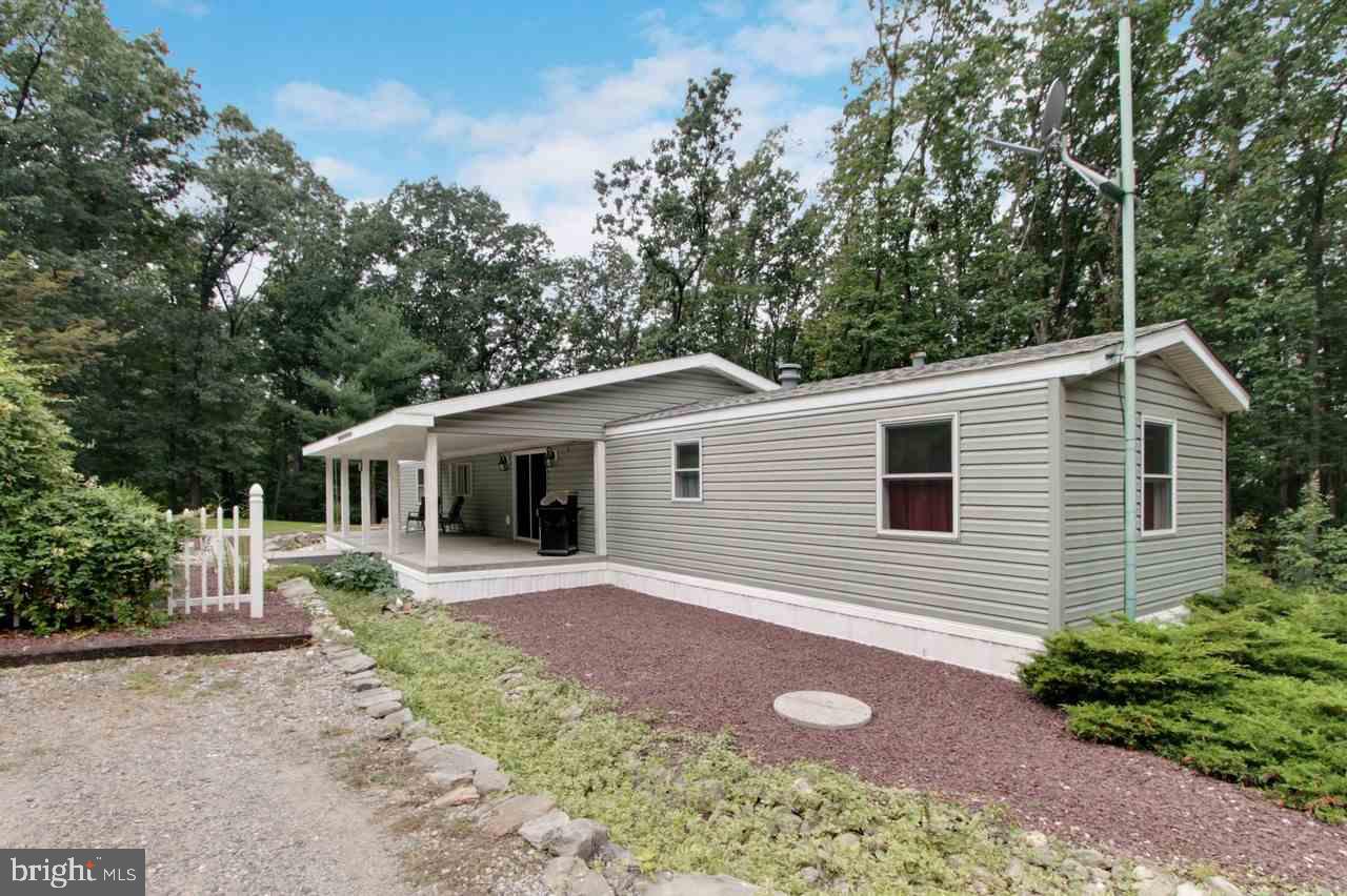 150 Treetop Lane Spring Grove, PA 17362 - Photo 10 of 24 Gallery Image 10