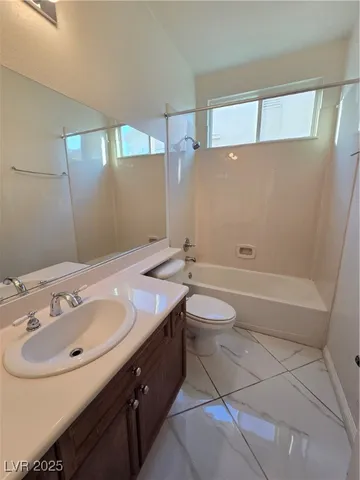 $595,000 | 7428 Timber Run Street, Las Vegas, NV 89149