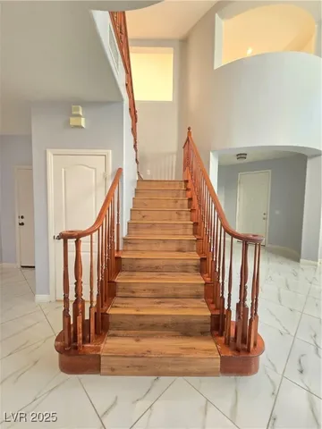 $595,000 | 7428 Timber Run Street, Las Vegas, NV 89149