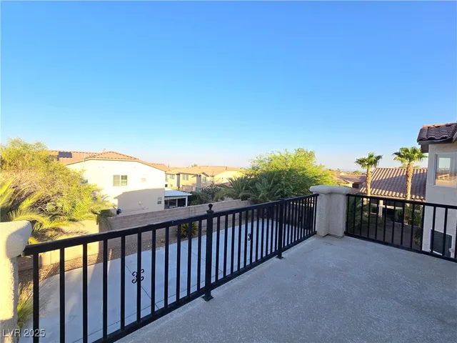 $595,000 | 7428 Timber Run Street, Las Vegas, NV 89149