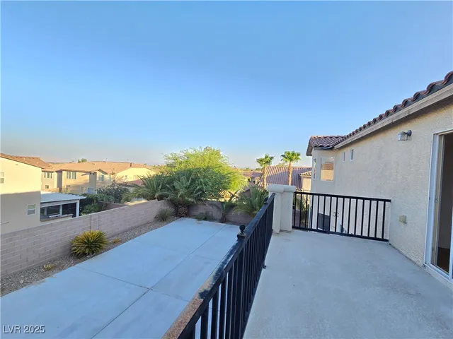 $595,000 | 7428 Timber Run Street, Las Vegas, NV 89149