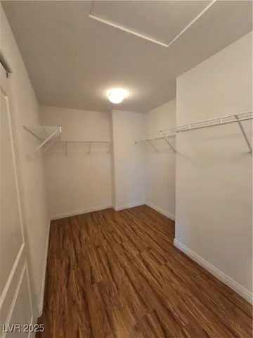 $595,000 | 7428 Timber Run Street, Las Vegas, NV 89149