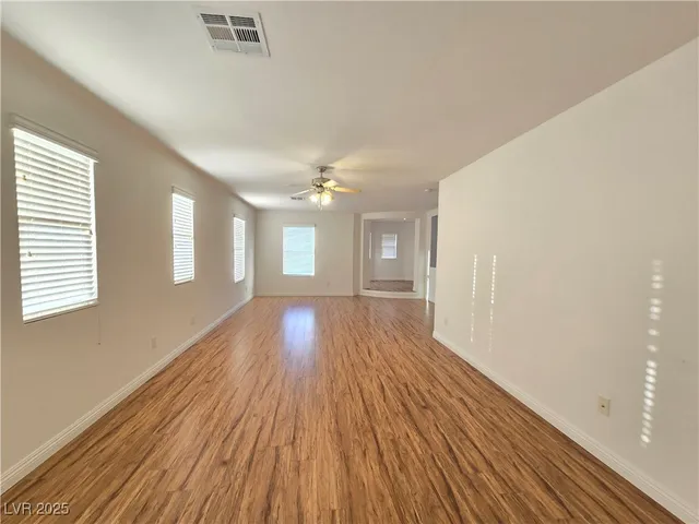 $595,000 | 7428 Timber Run Street, Las Vegas, NV 89149