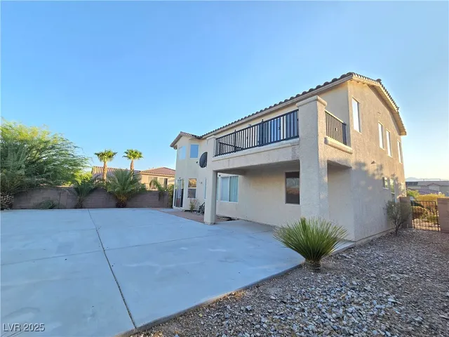 $595,000 | 7428 Timber Run Street, Las Vegas, NV 89149