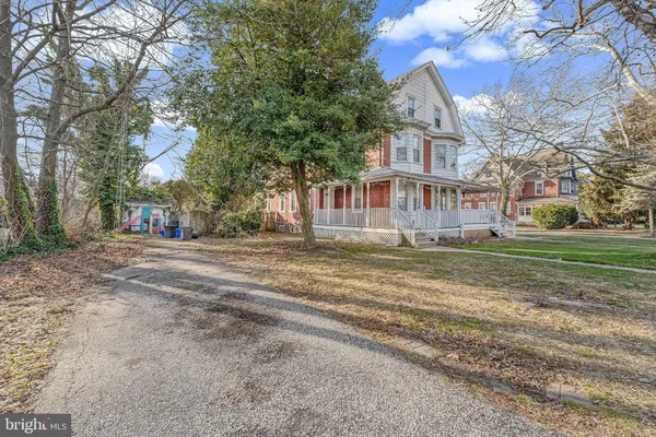 $295,000 | 424 White Horse Pike, Collingswood, NJ 08107