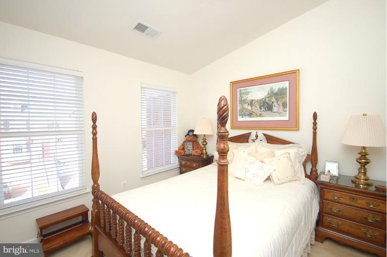 42759 Locklear Terrace South Riding, VA 20152 - Photo 6 of 18 Bedroom