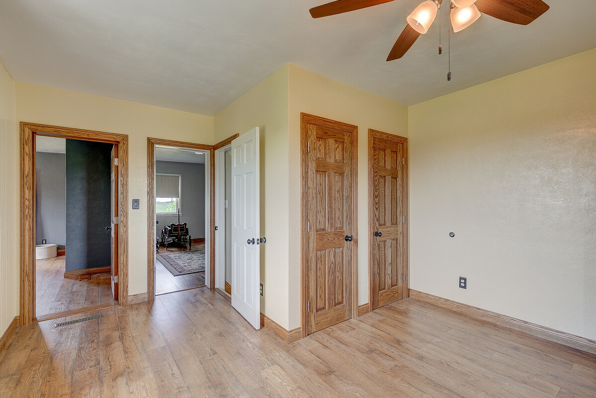 33042 State Rte 9 Tremont, IL 61568 - Photo 23 of 48