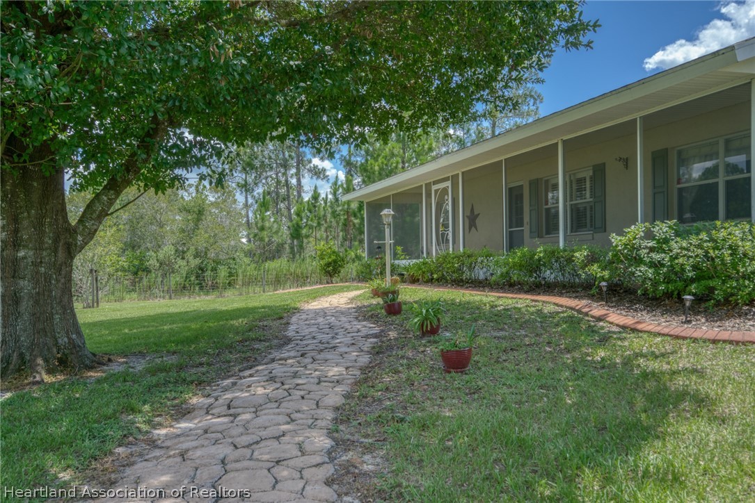 5719 Fig Road Sebring, FL 33875 - Photo 3 of 33 Gallery Image 3