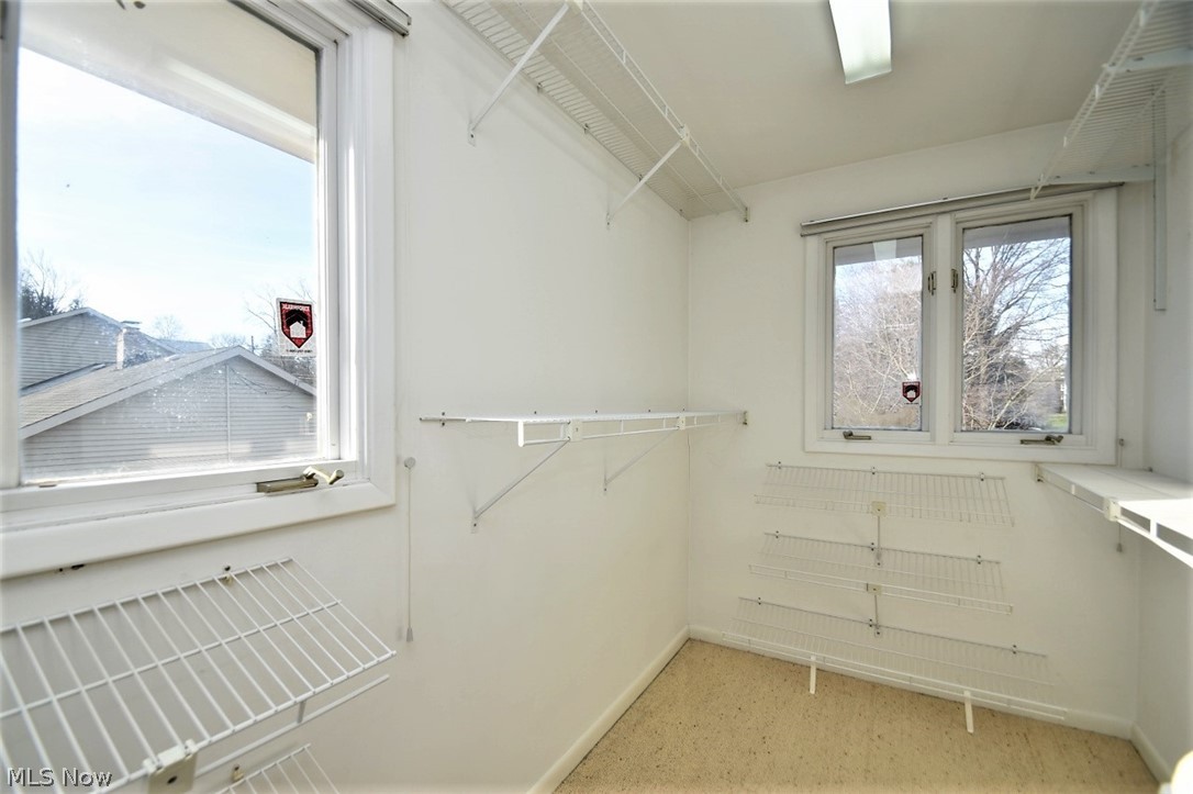 2747 Belgrave Road Cleveland, OH 44124 - Photo 24 of 35 Gallery Image 24
