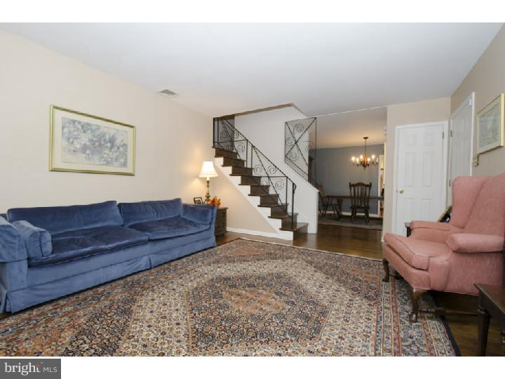 17 Mary Bell Road Audubon, PA 19403 - Photo 8 of 25 Living Room