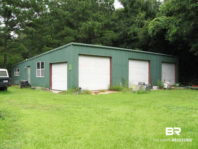 22852 High Ridge Road Fairhope, AL 36532 - Photo 22 of 26 Barn