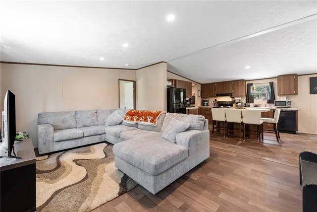 $219,999 | 309 Tanglewood Lane, Somerville, TX 77879