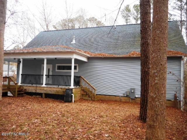 202 Huntcliff Road New Bern, NC 28560 - Photo 16 of 19 202 Huntcliff SIDE2
