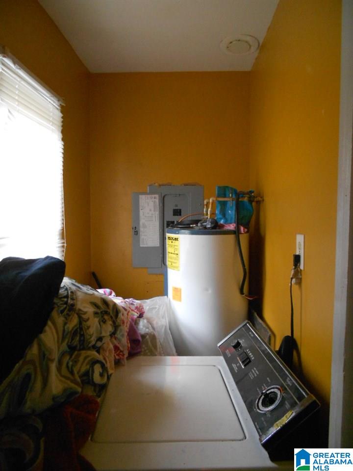 218 Vann Street Midfield, AL 35228 - Photo 5 of 9
