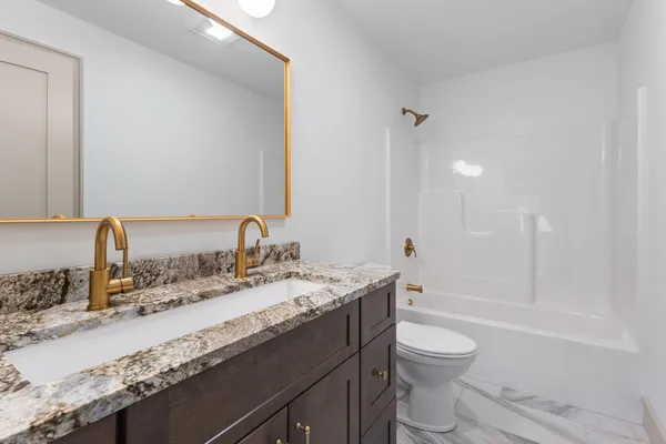 $724,900 | 60 Woodbrey Lane, Standish, ME 04084