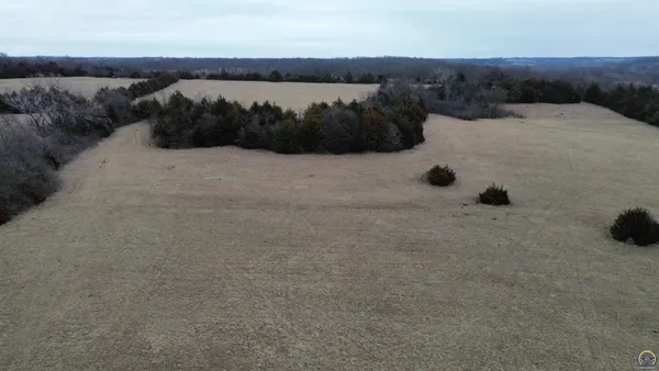 $125,000 | 10240 U4 Road, Hoyt, KS 66440