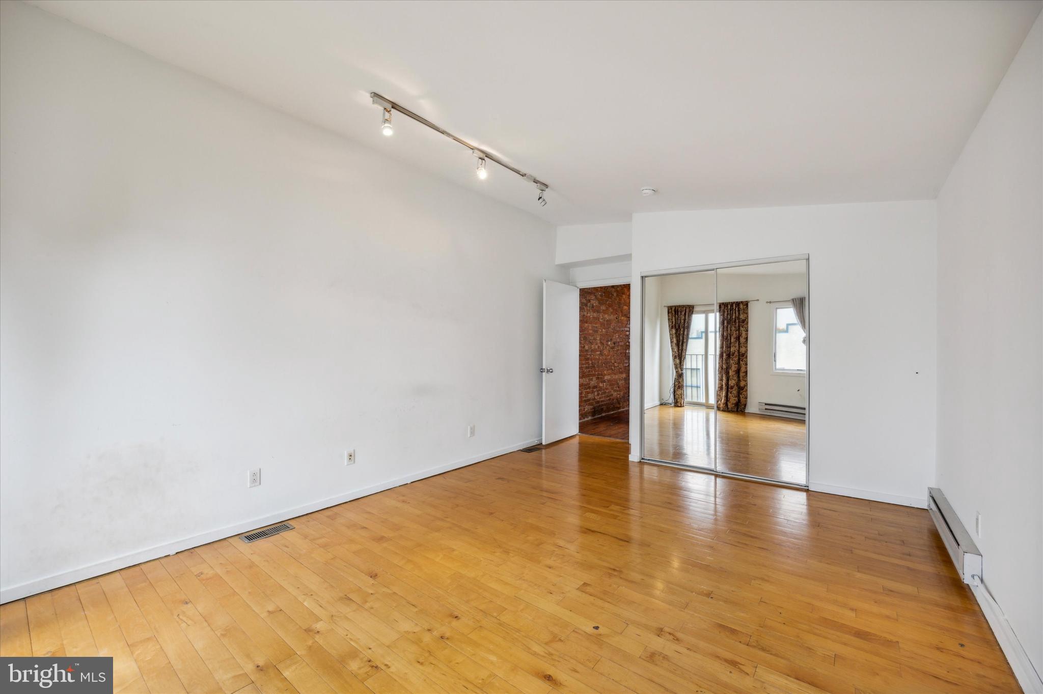 4428 Fleming Street Philadelphia, PA 19128 - Photo 21 of 26 3rd floor back bedroom